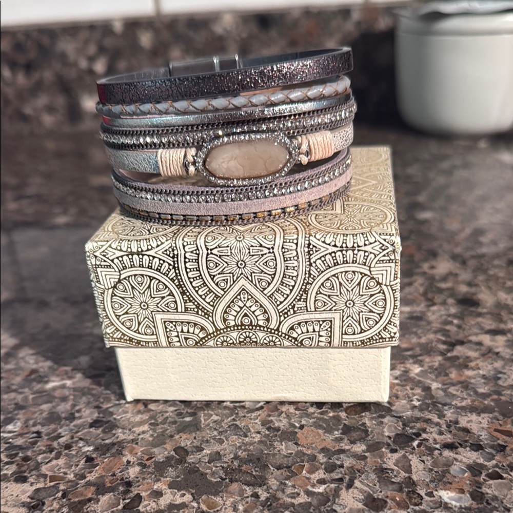 SAACHI Multi-Layered Bracelet with Stone Accent